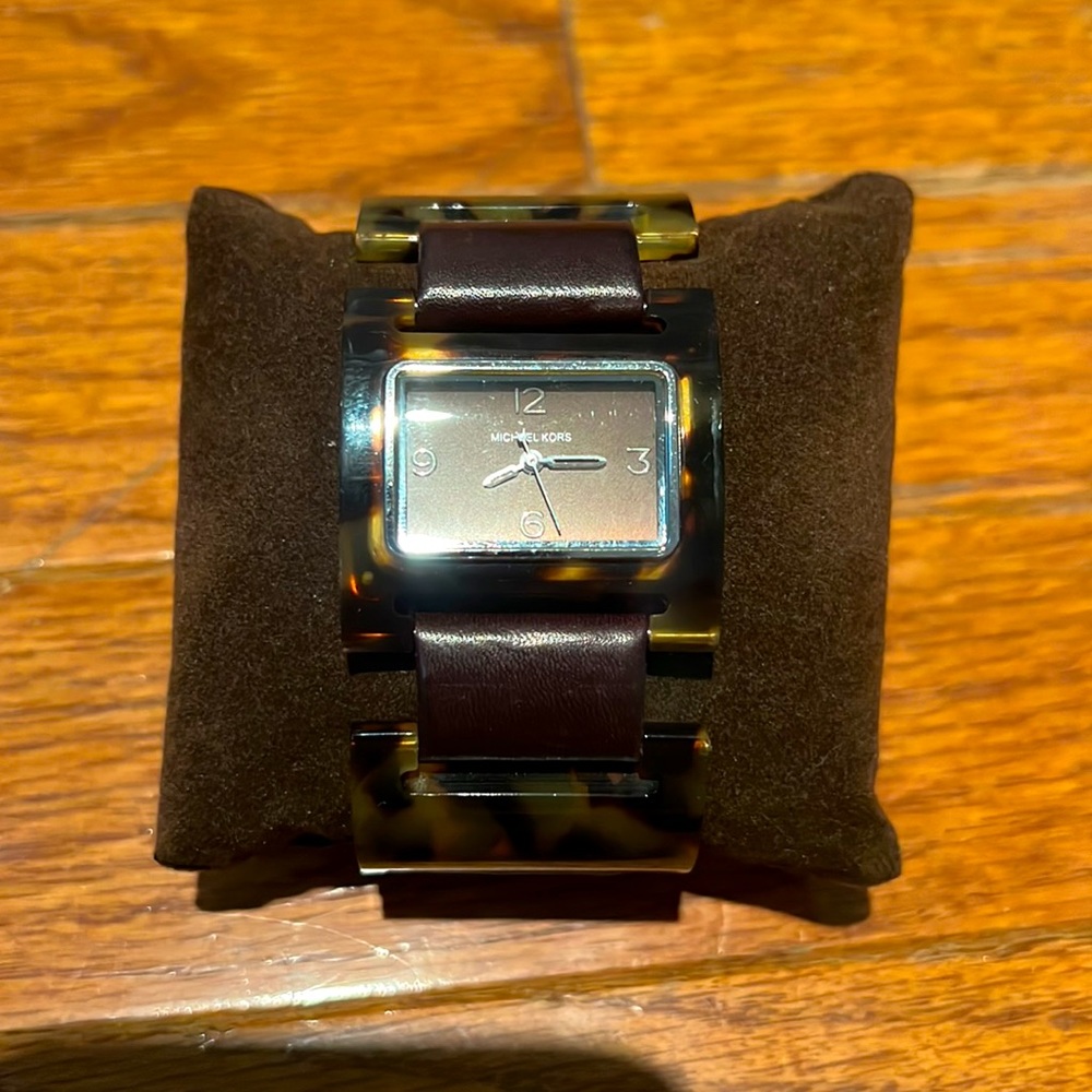 Michael Kors tortoise watch